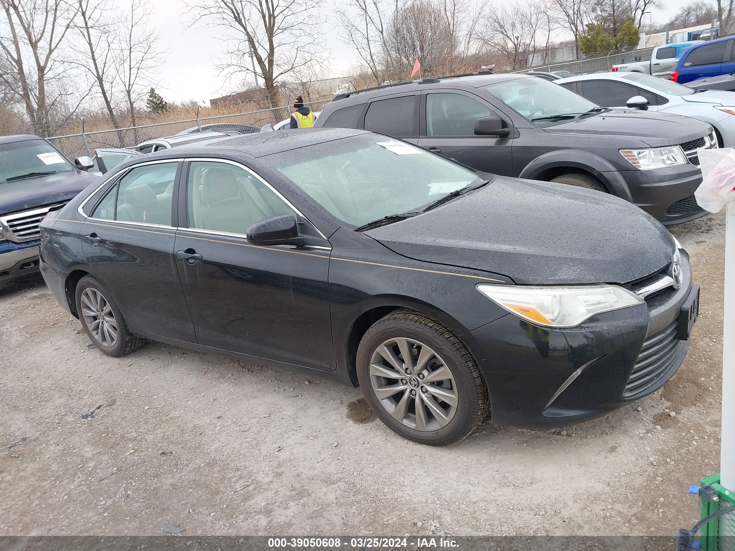 toyota camry 2015 4t1bf1fk0fu973737