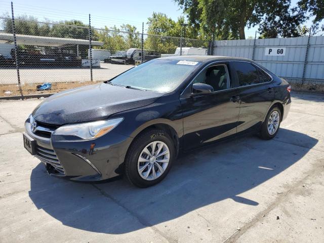 toyota camry le 2017 4t1bf1fk0hu660898