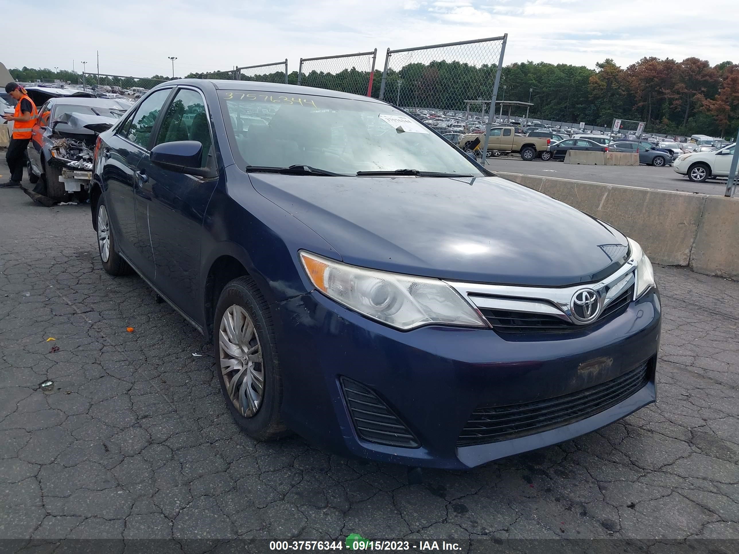 toyota camry 2014 4t1bf1fk1eu859325