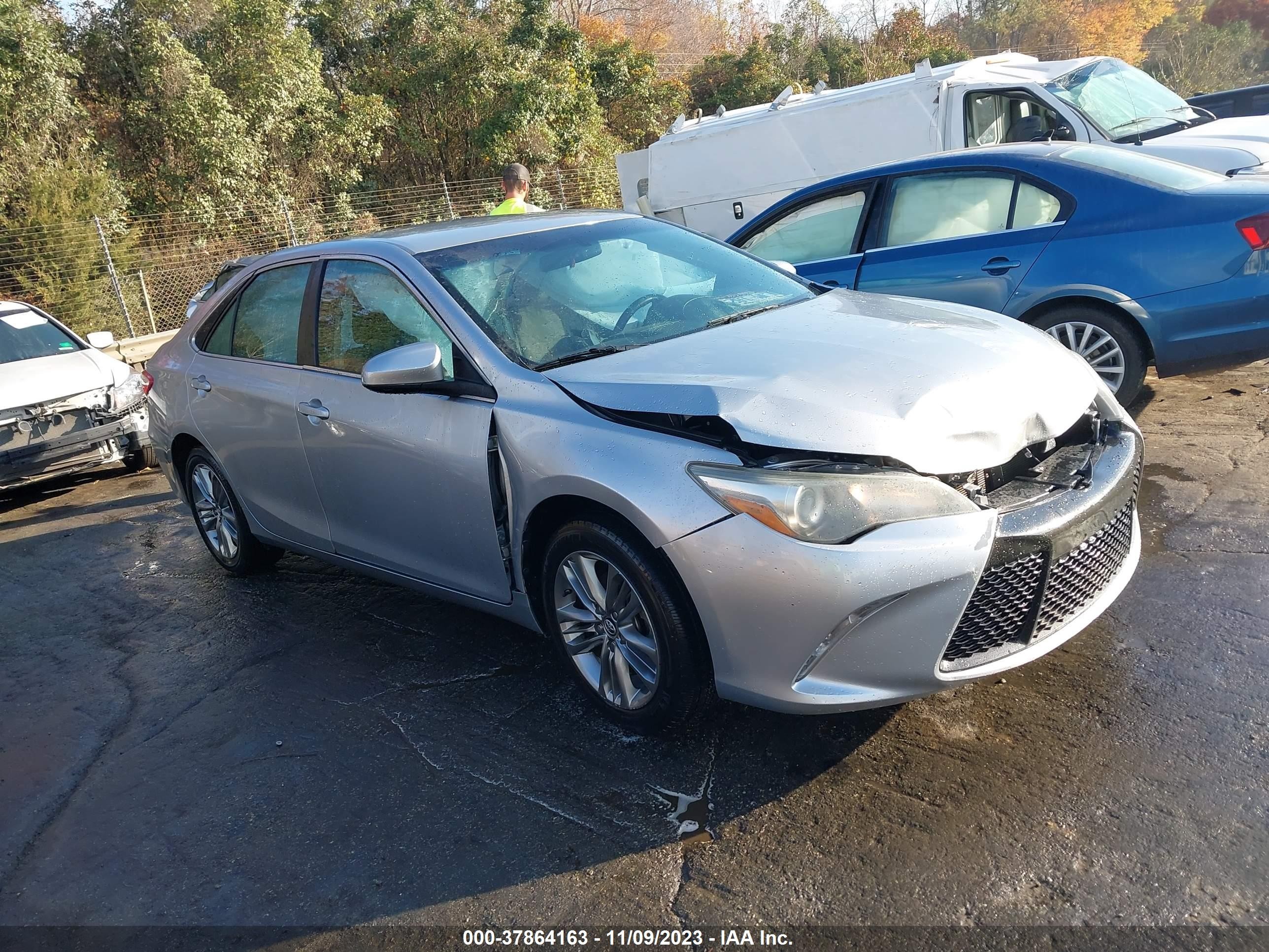 toyota camry 2016 4t1bf1fk1gu214337