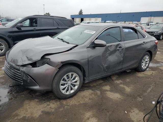 toyota camry le 2016 4t1bf1fk1gu529025