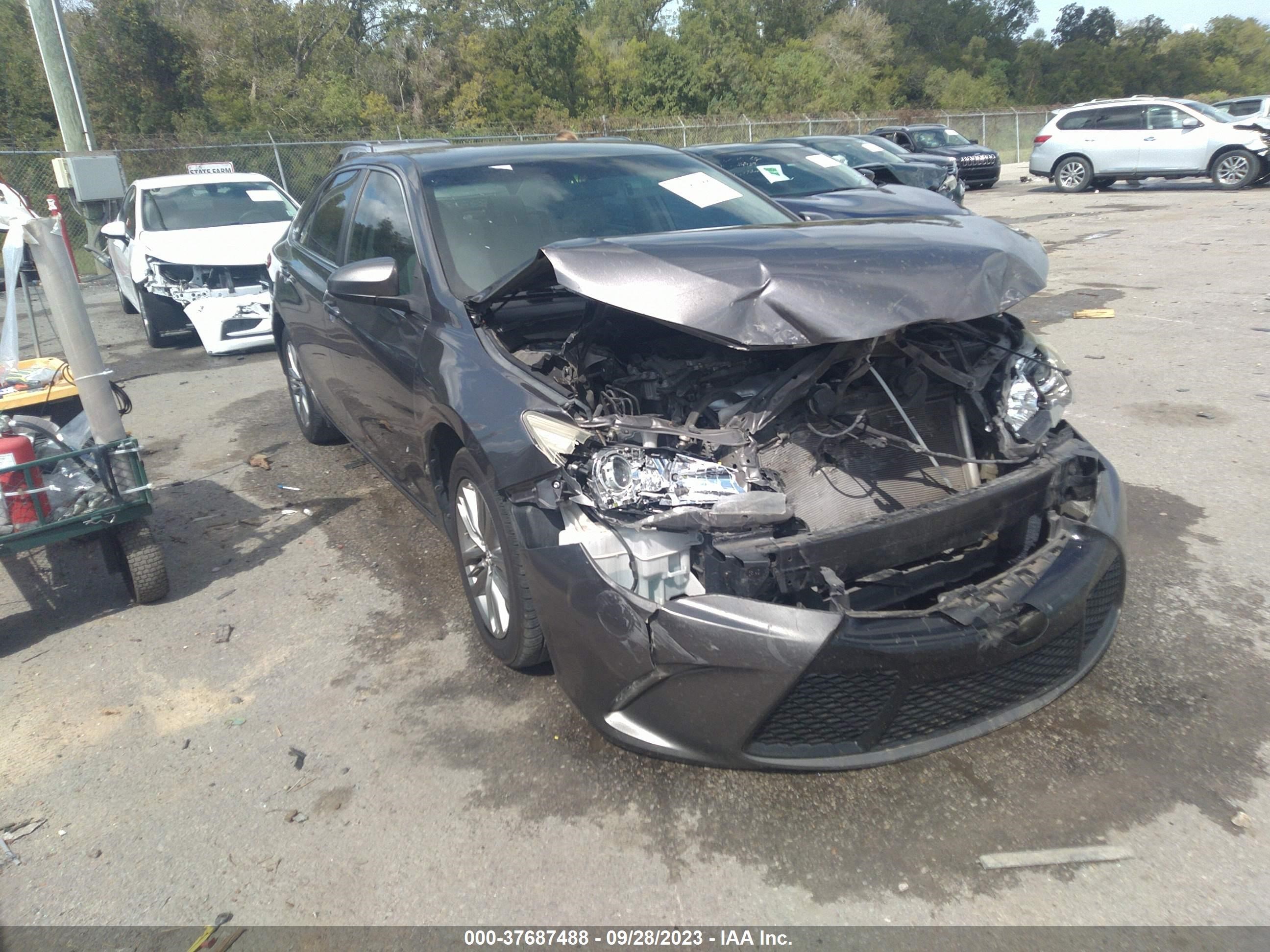 toyota camry le 2016 4t1bf1fk1gu544124