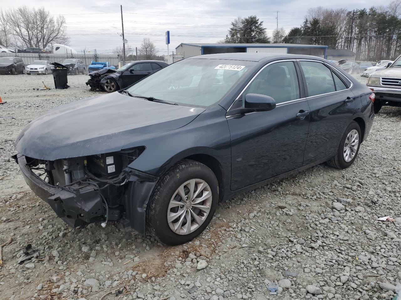 toyota camry 2017 4t1bf1fk1hu628705