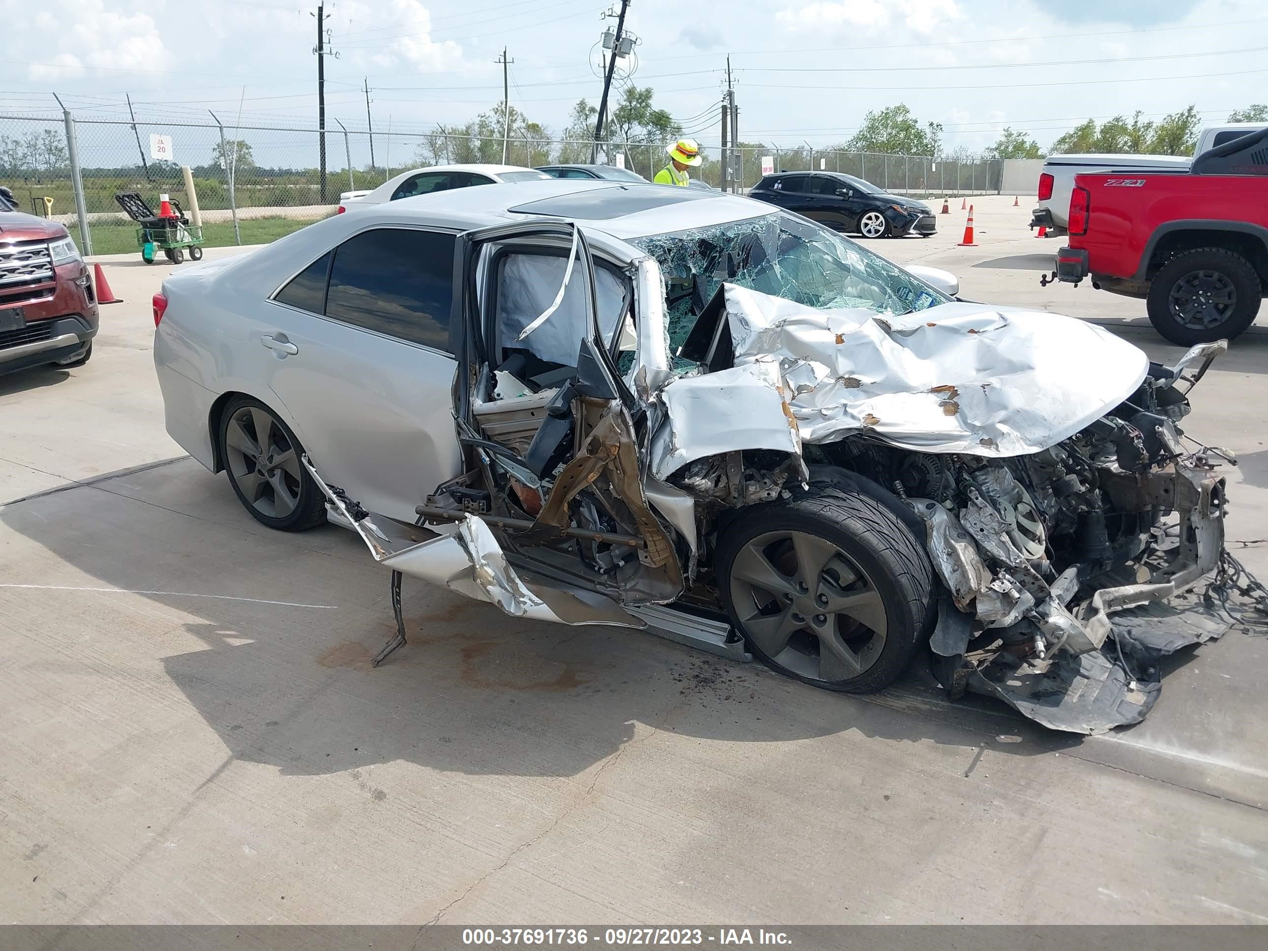 toyota camry 2014 4t1bf1fk2eu452470