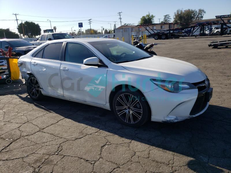 toyota camry le 2016 4t1bf1fk2gu505753