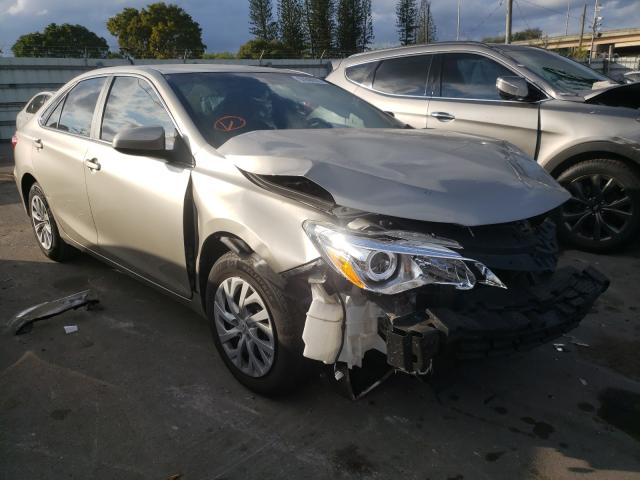 toyota camry le 2017 4t1bf1fk2hu622525
