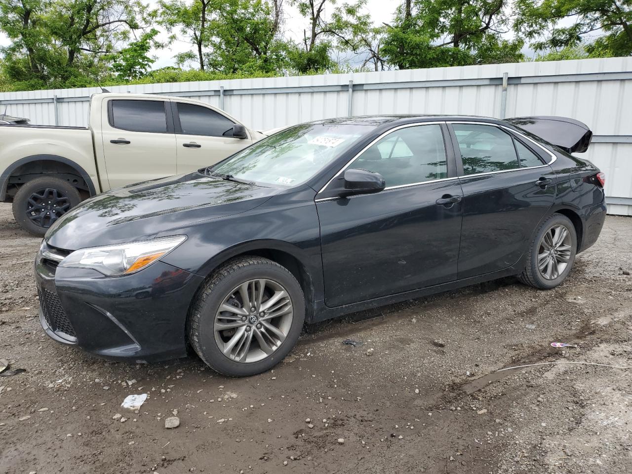 toyota camry 2017 4t1bf1fk2hu783747