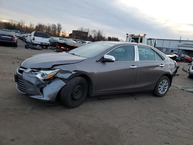 toyota camry le 2015 4t1bf1fk3fu091526