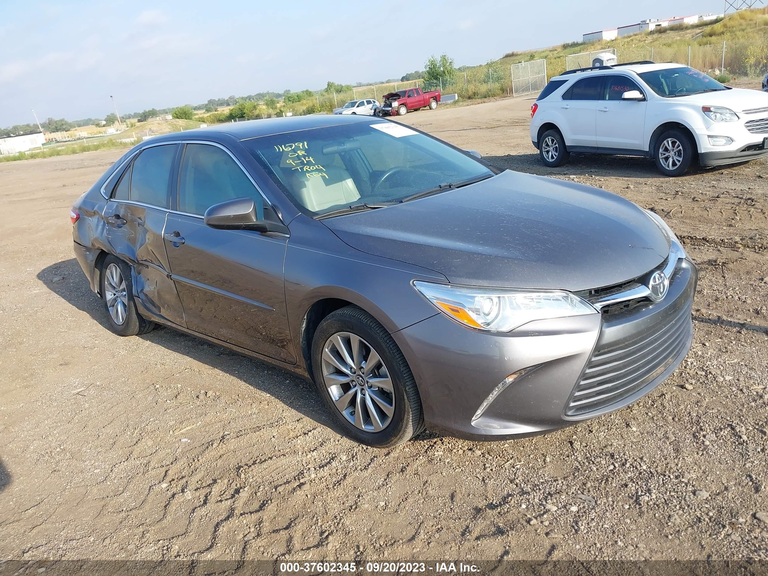 toyota camry 2017 4t1bf1fk3hu704165