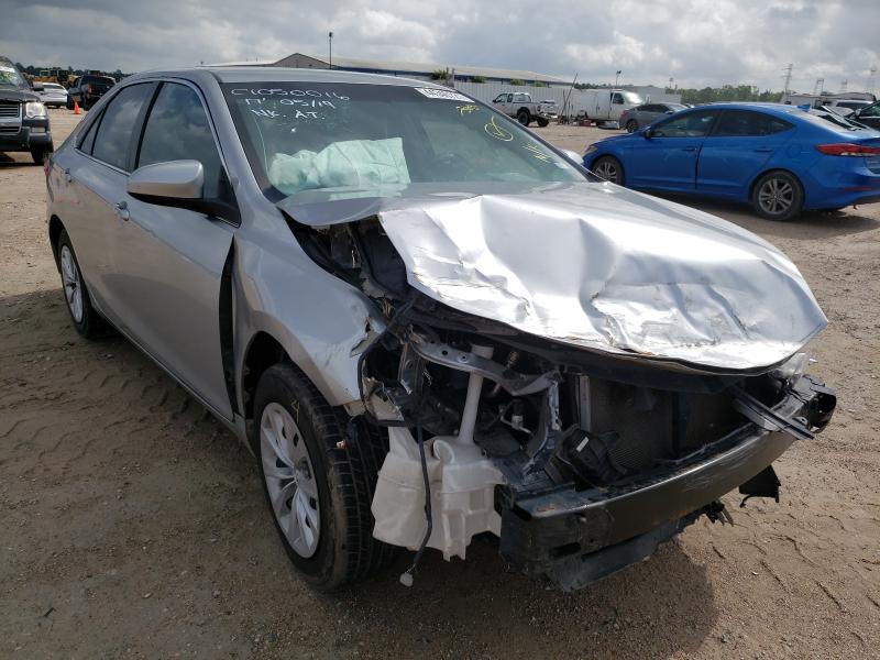 toyota camry le 2017 4t1bf1fk3hu784941