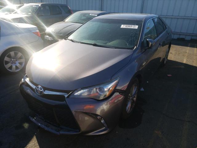 toyota camry le 2017 4t1bf1fk4hu332495