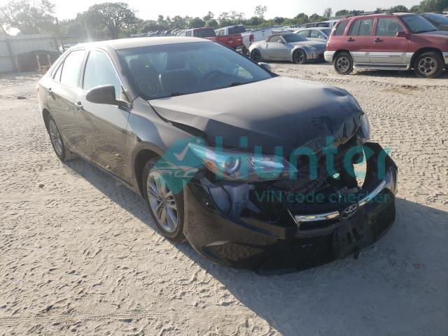 toyota camry le 2017 4t1bf1fk4hu400522