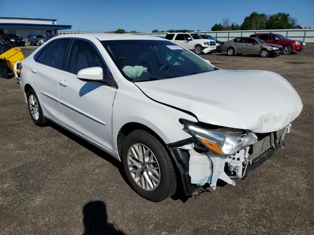 toyota camry le 2017 4t1bf1fk4hu648530