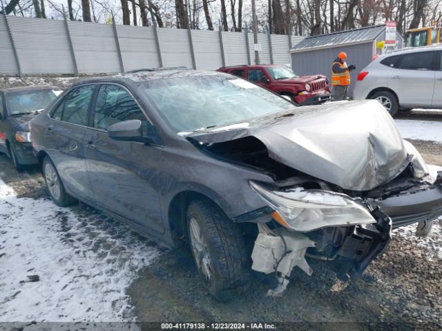 toyota camry 2017 4t1bf1fk4hu704952