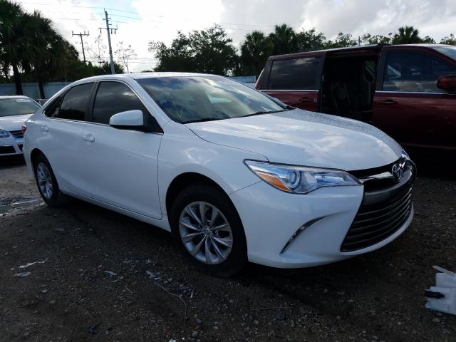 toyota camry le 2017 4t1bf1fk4hu728247