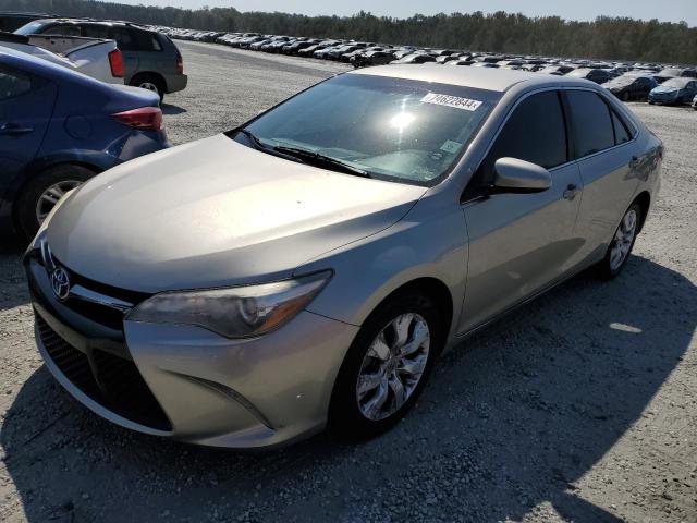 toyota camry le 2017 4t1bf1fk4hu762835