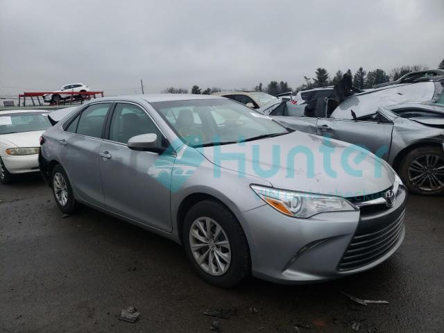 toyota camry le 2017 4t1bf1fk4hu786844