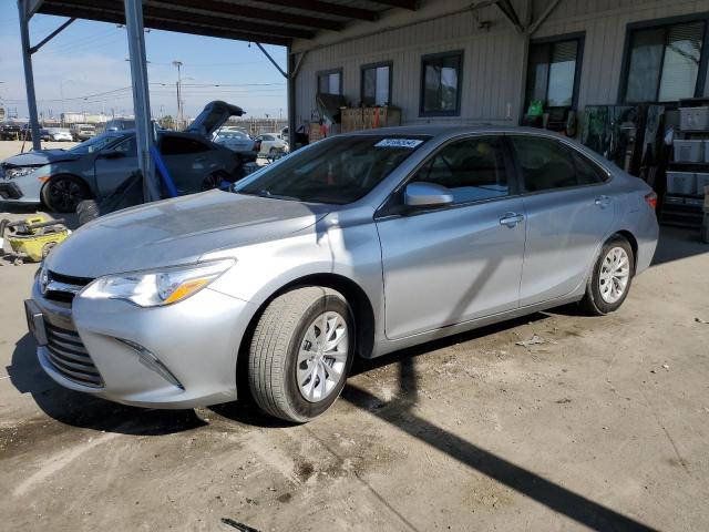 toyota camry le 2017 4t1bf1fk4hu813962