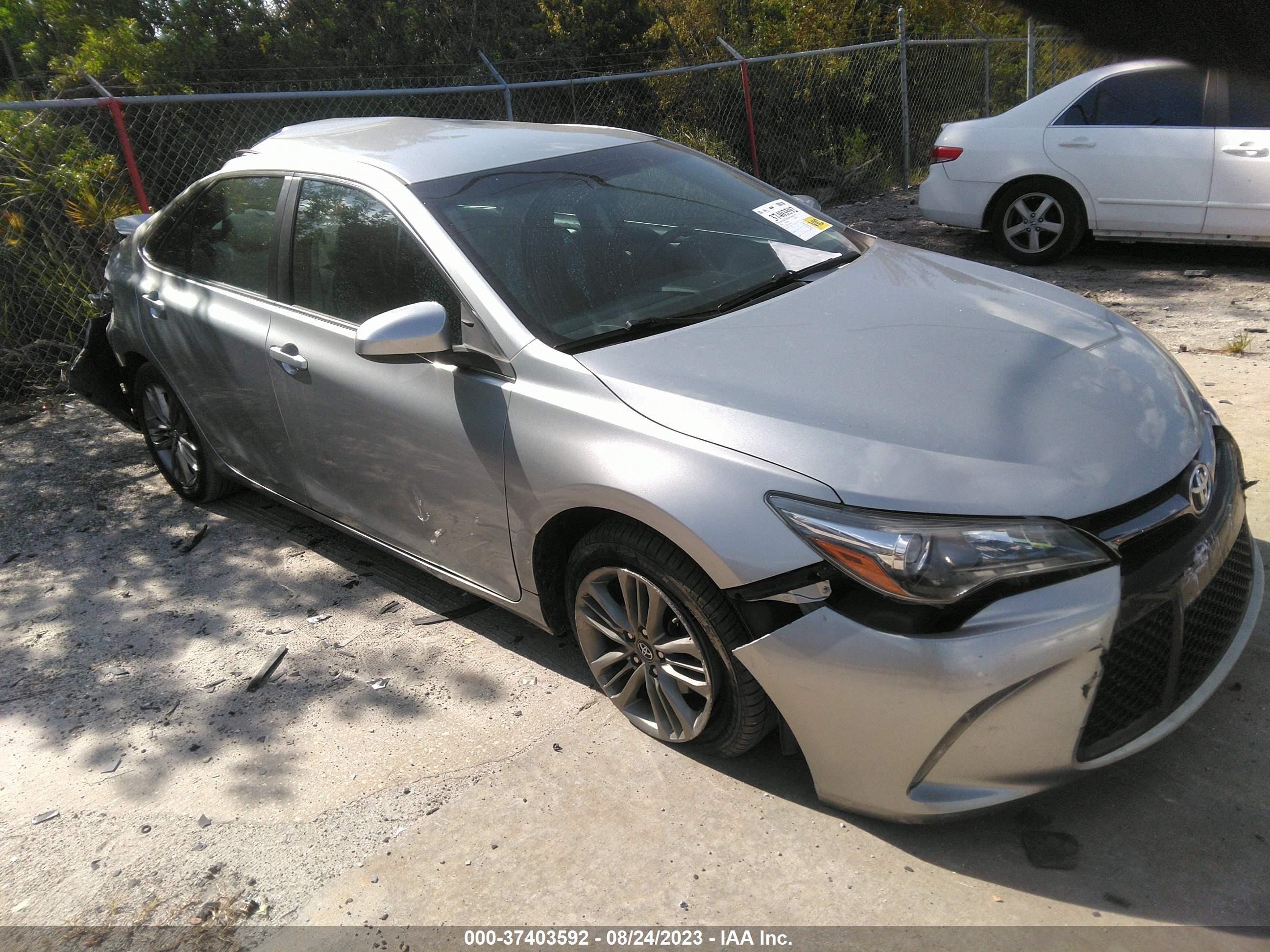 toyota camry 2016 4t1bf1fk5gu256171