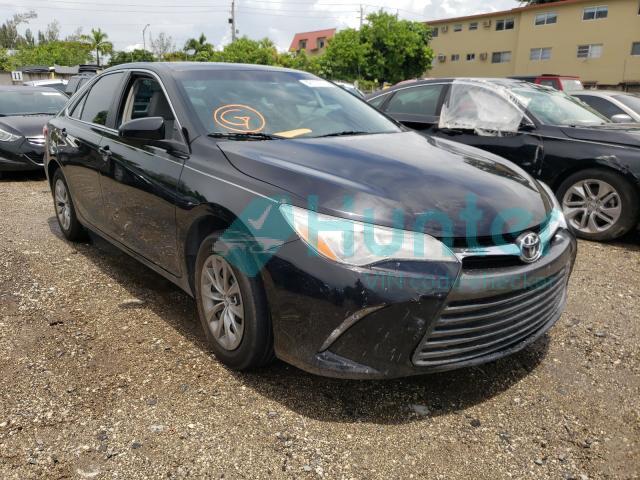 toyota camry le 2017 4t1bf1fk5hu370074