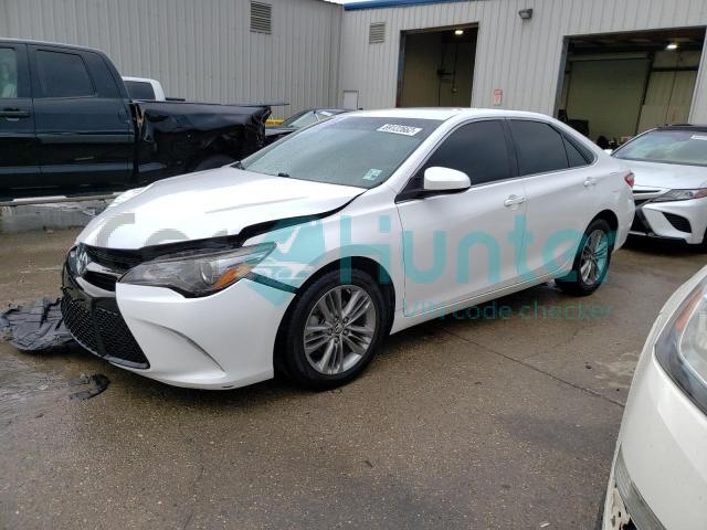 toyota camry le 2017 4t1bf1fk5hu421041