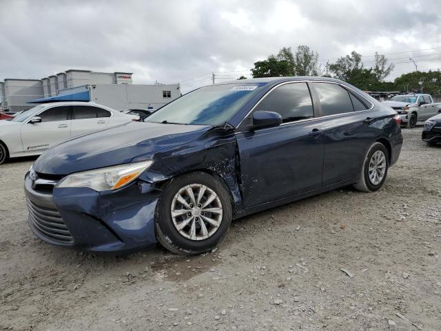 toyota camry le 2017 4t1bf1fk5hu807135