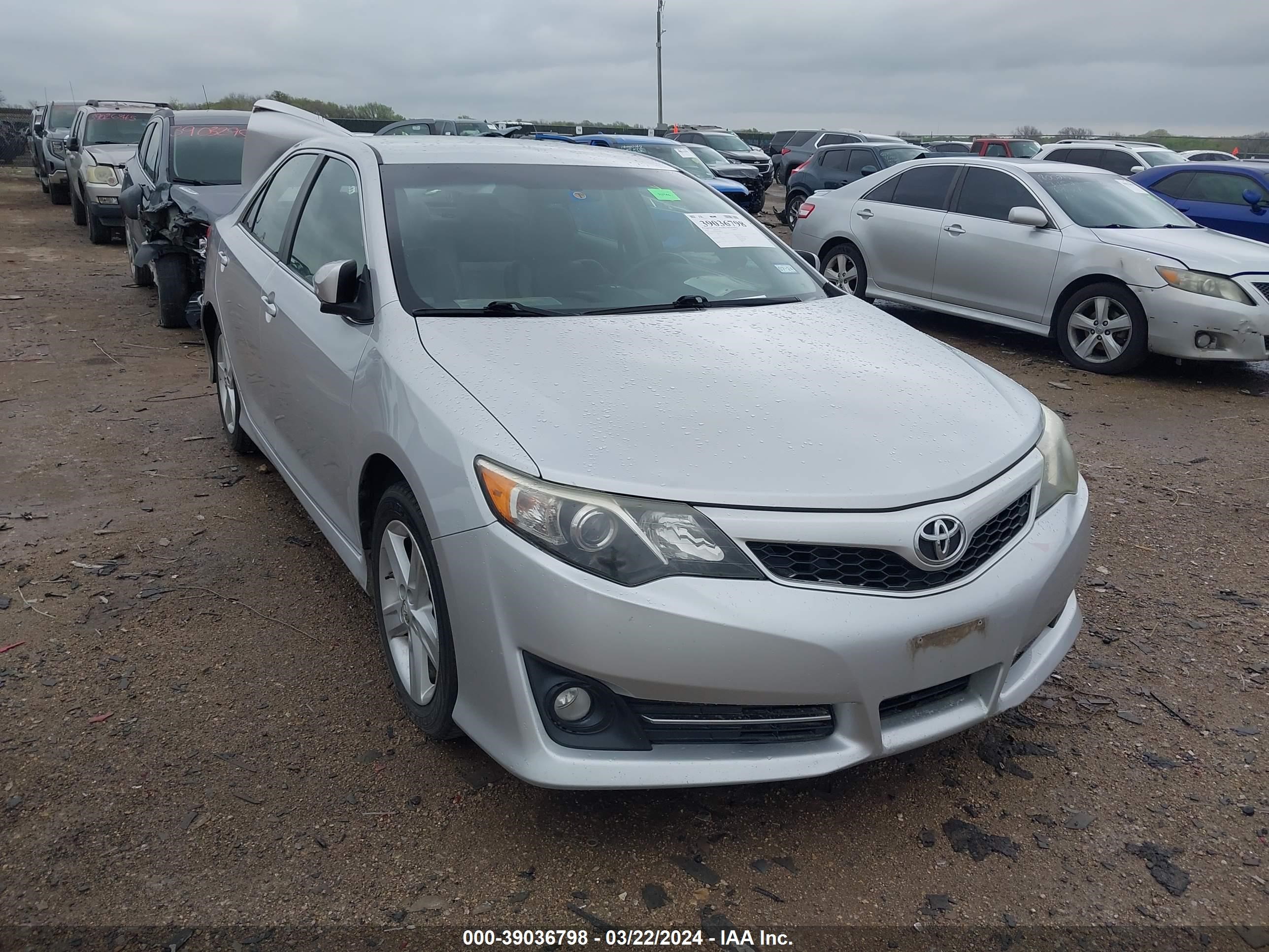 toyota camry 2014 4t1bf1fk6eu360701