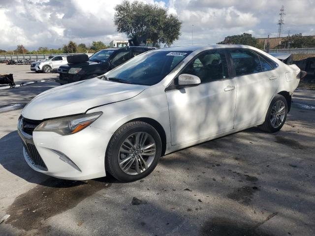 toyota camry le 2015 4t1bf1fk6fu105404