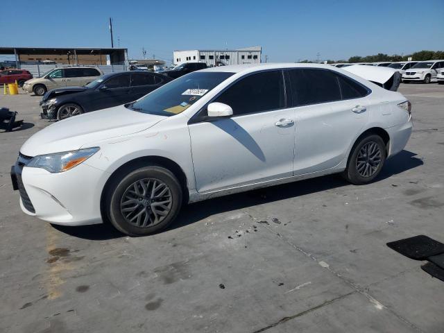 toyota camry le 2016 4t1bf1fk6gu241159