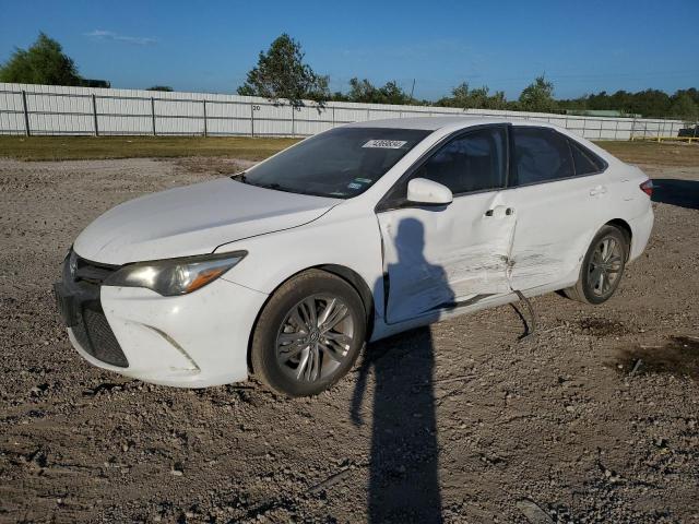 toyota camry le 2016 4t1bf1fk6gu533975