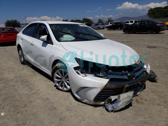 toyota camry le 2016 4t1bf1fk6gu570671