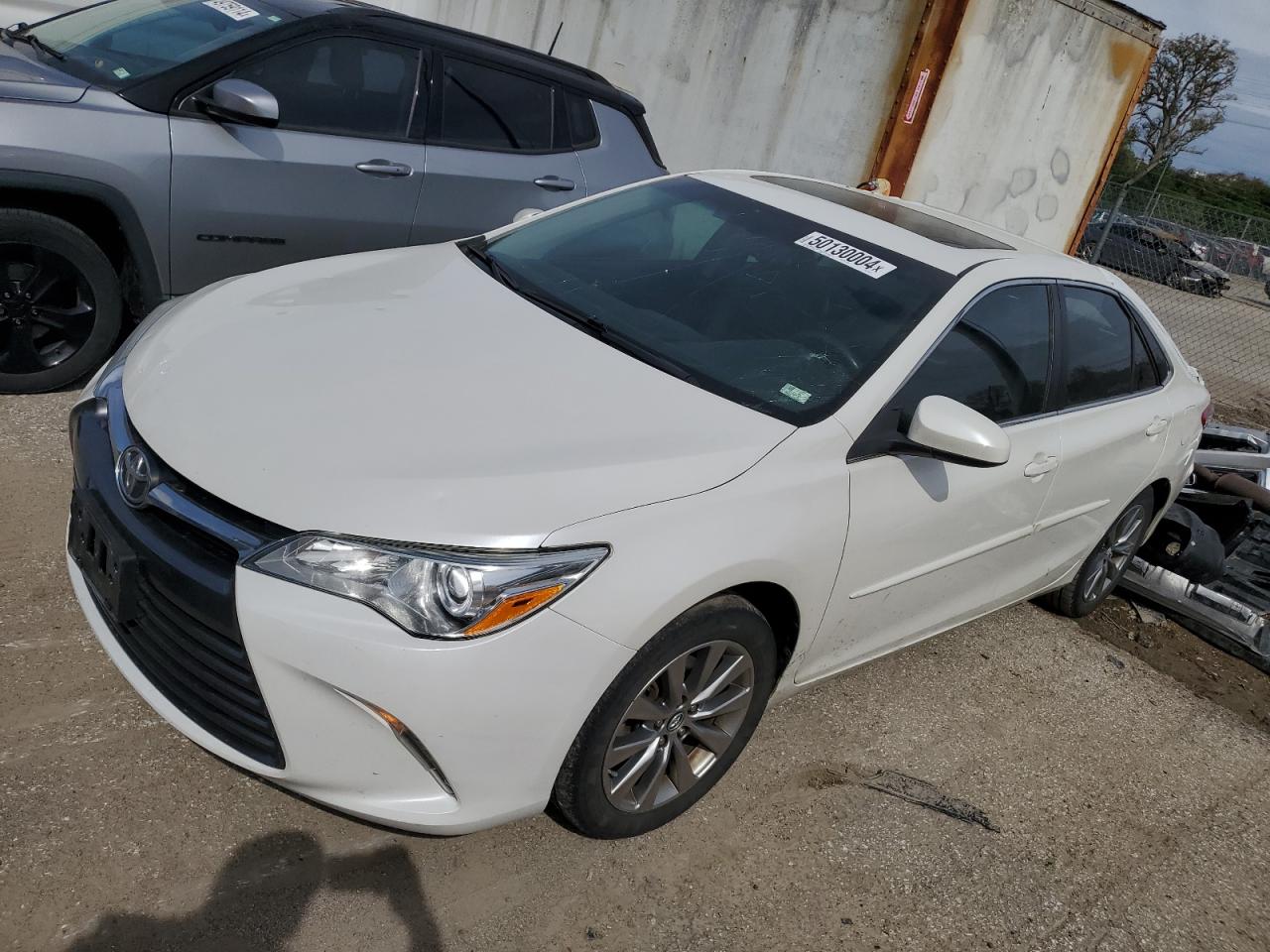 toyota camry 2017 4t1bf1fk6hu677477