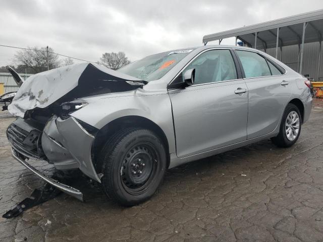 toyota camry le 2017 4t1bf1fk7hu703763