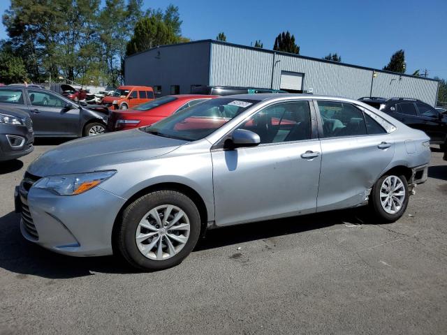toyota camry le 2017 4t1bf1fk7hu775692