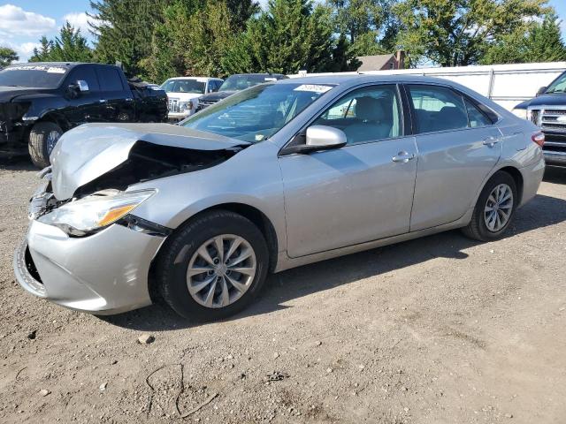 toyota camry le 2017 4t1bf1fk8hu318986