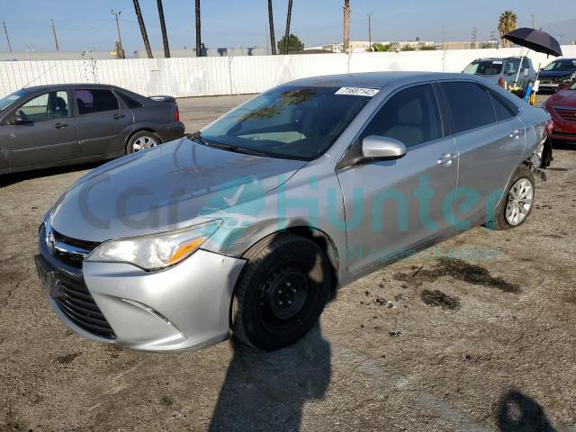 toyota camry le 2017 4t1bf1fk8hu429988