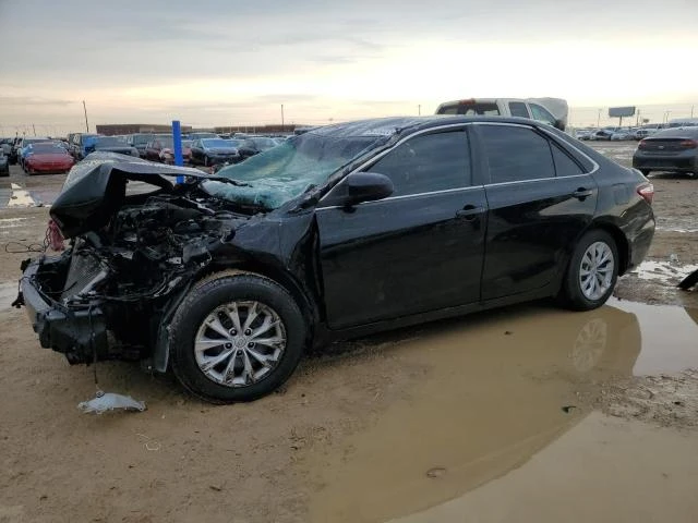 toyota camry le 2017 4t1bf1fk8hu729384