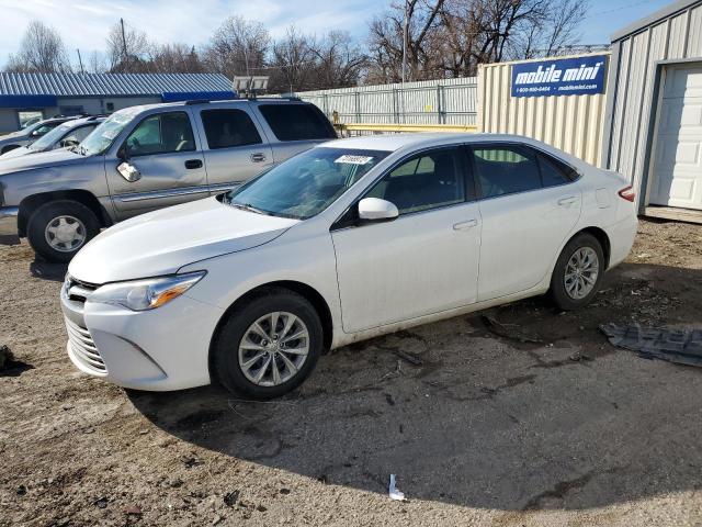 toyota camry le 2017 4t1bf1fk8hu806044