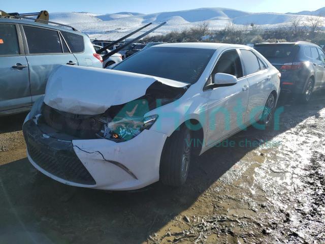 toyota camry le 2017 4t1bf1fk9hu748171
