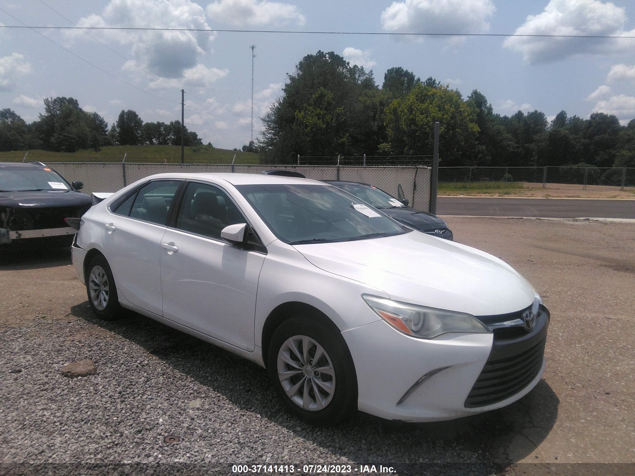 toyota camry 2016 4t1bf1fkxgu504480