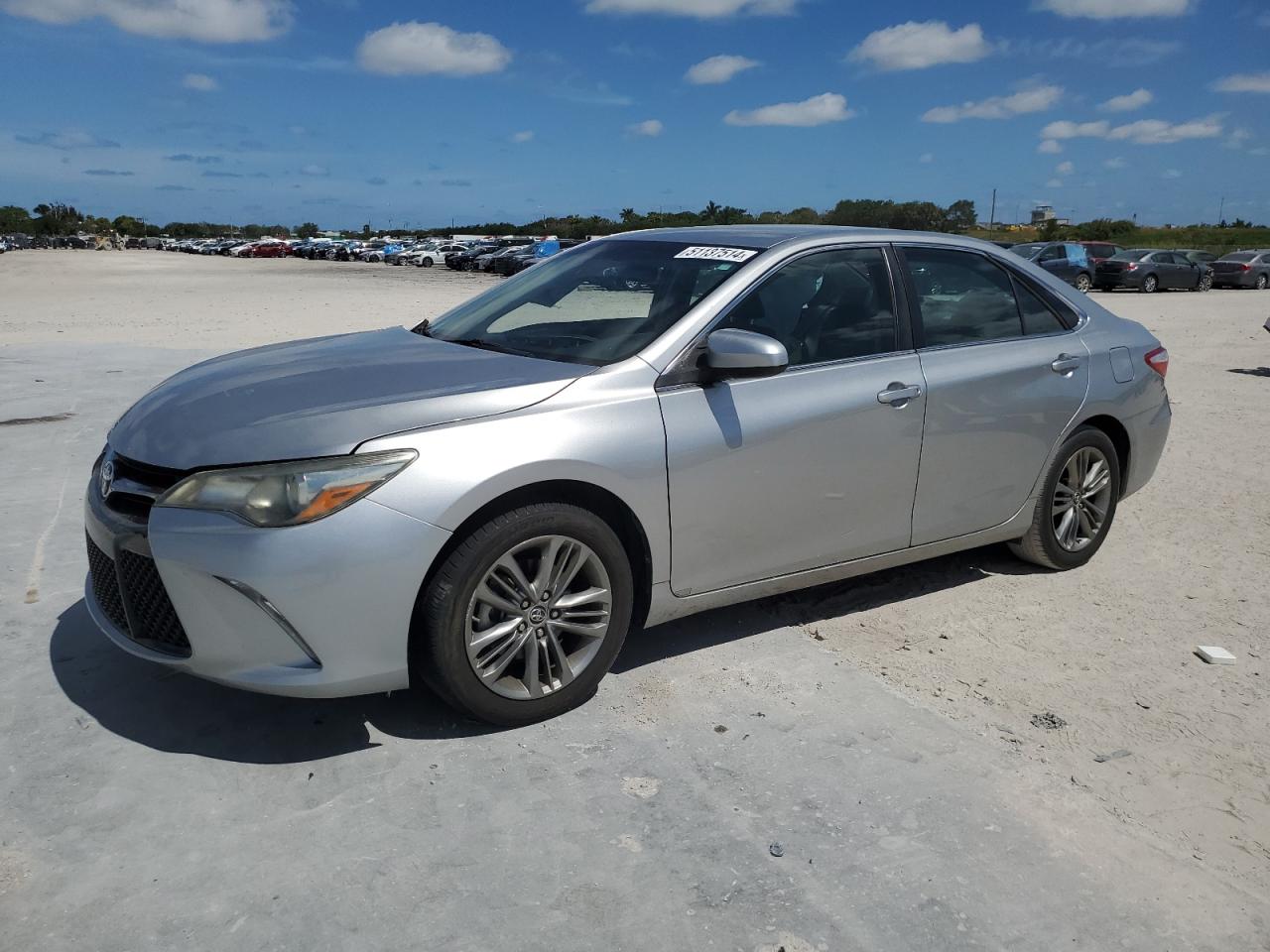 toyota camry 2016 4t1bf1fkxgu525541