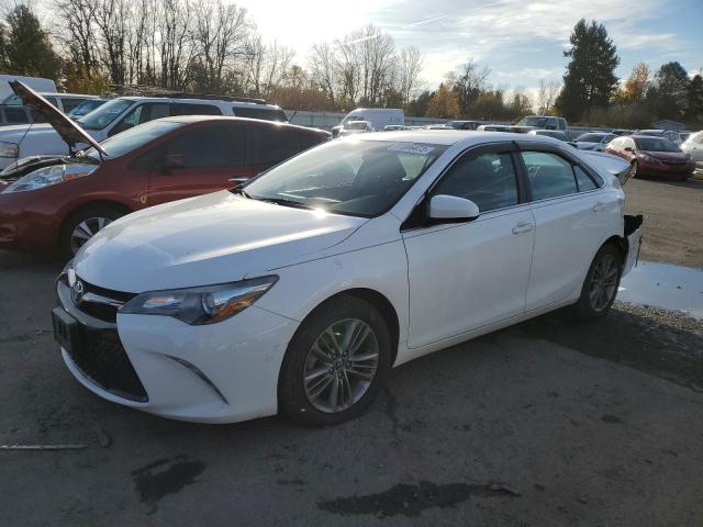 toyota camry 2016 4t1bf1fkxgu585061