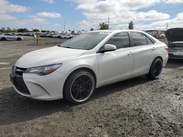 toyota camry le 2017 4t1bf1fkxhu277082