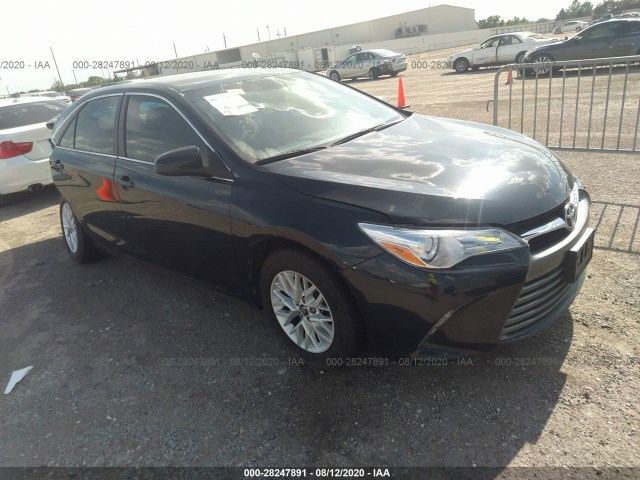 toyota camry 2017 4t1bf1fkxhu288583