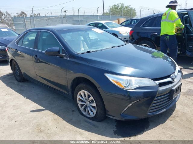 toyota camry 2017 4t1bf1fkxhu320528