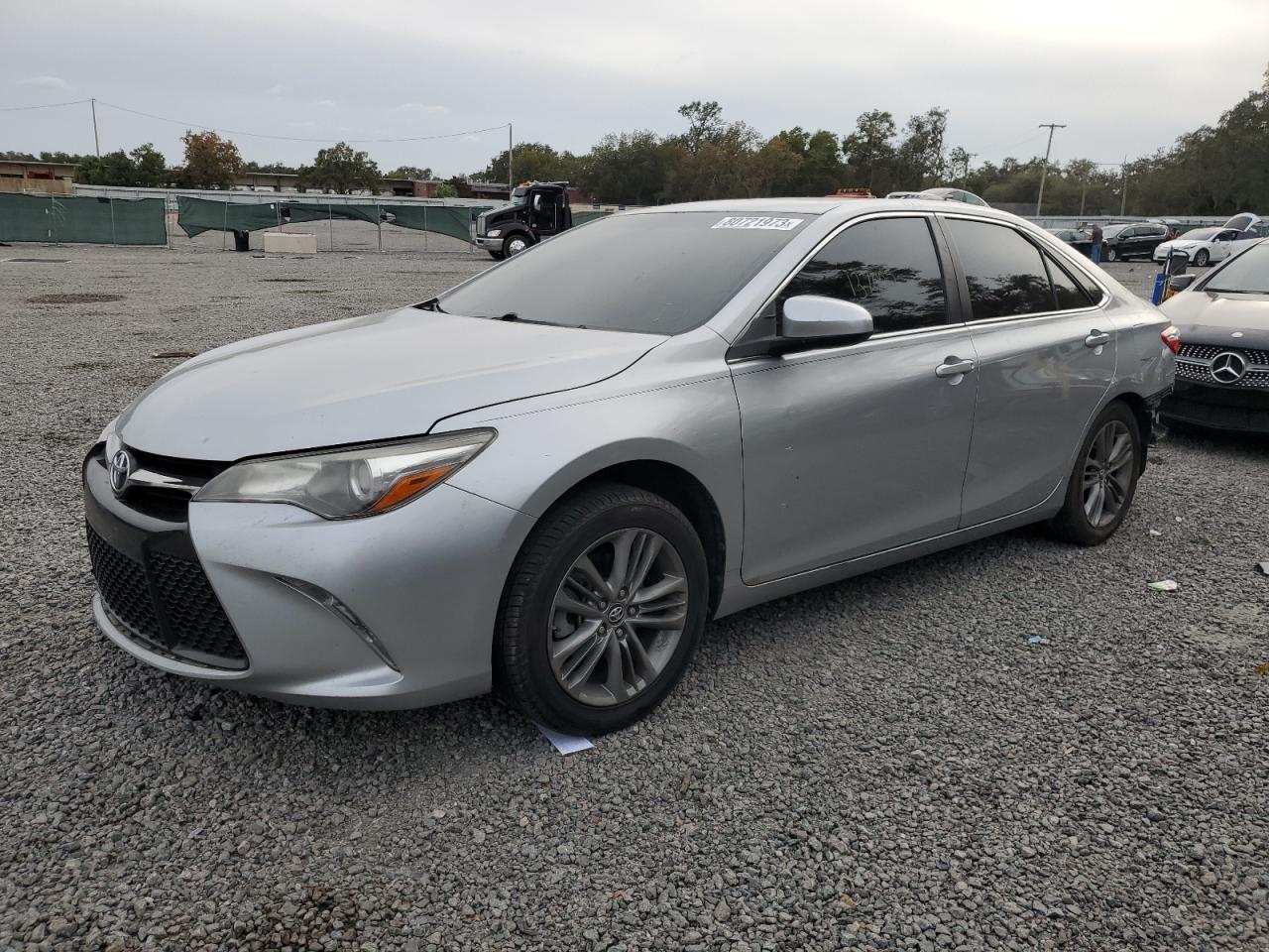 toyota camry 2017 4t1bf1fkxhu414716