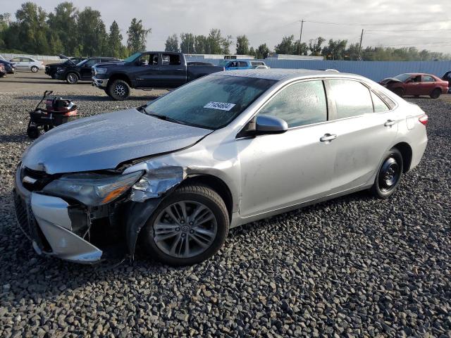 toyota camry le 2017 4t1bf1fkxhu697456