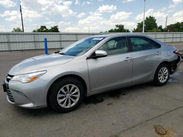 toyota camry le 2017 4t1bf1fkxhu703398