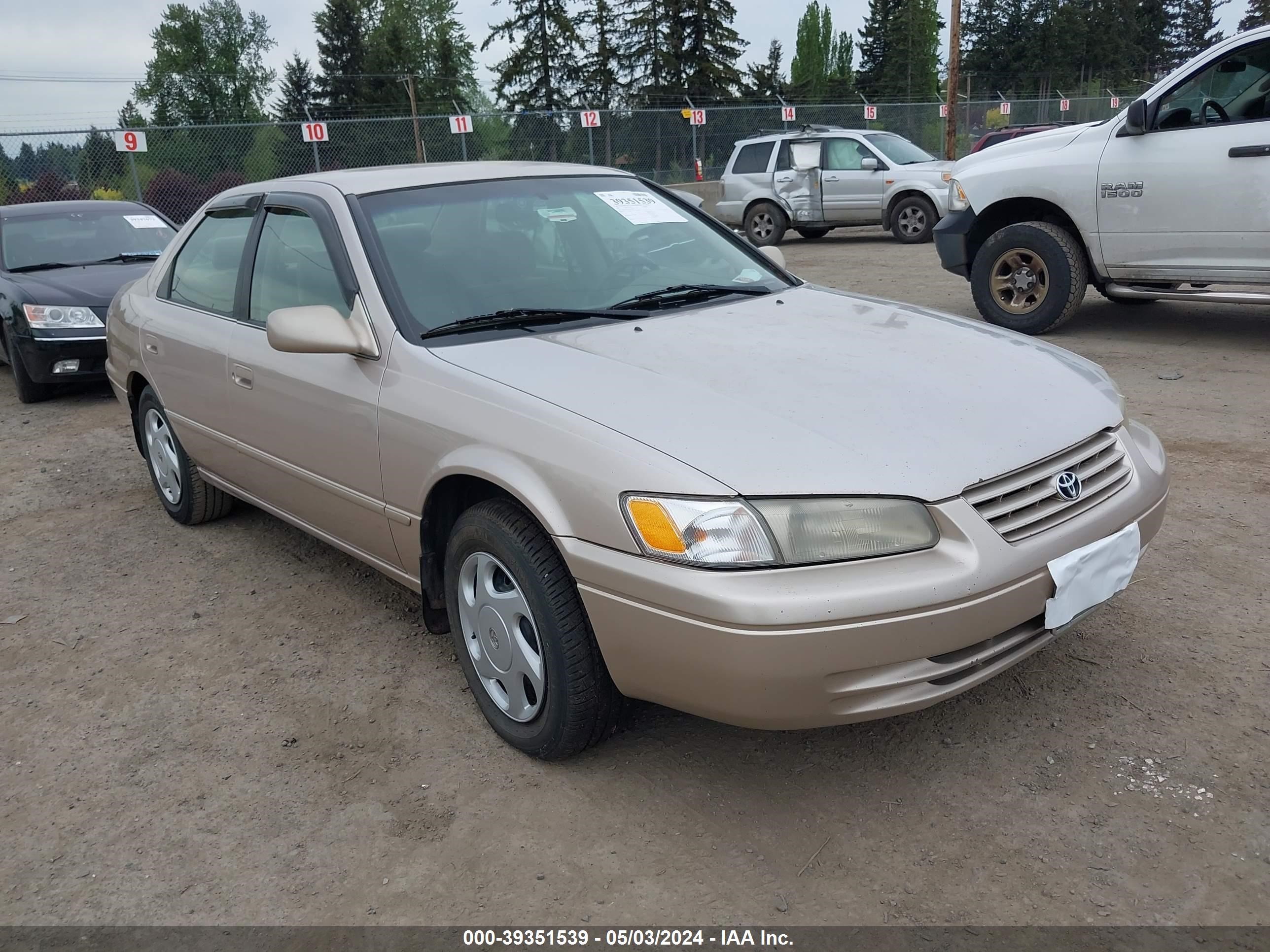 toyota camry 1997 4t1bf22k2vu916899