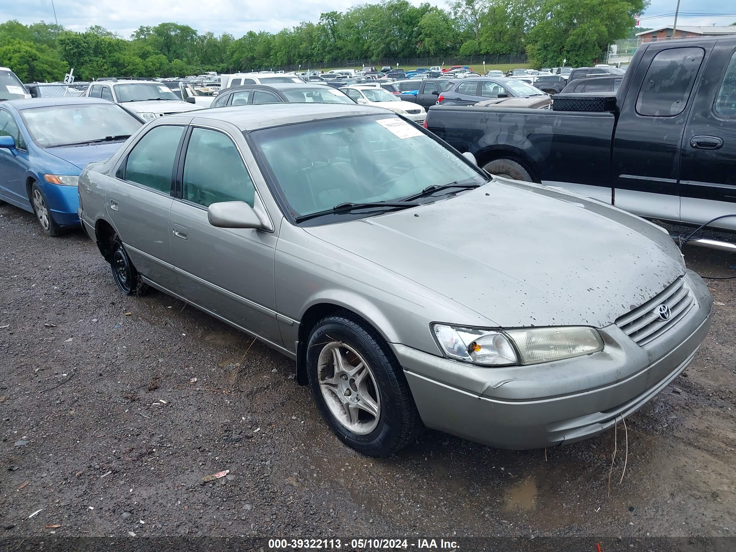 toyota camry 1998 4t1bf22k2wu069576